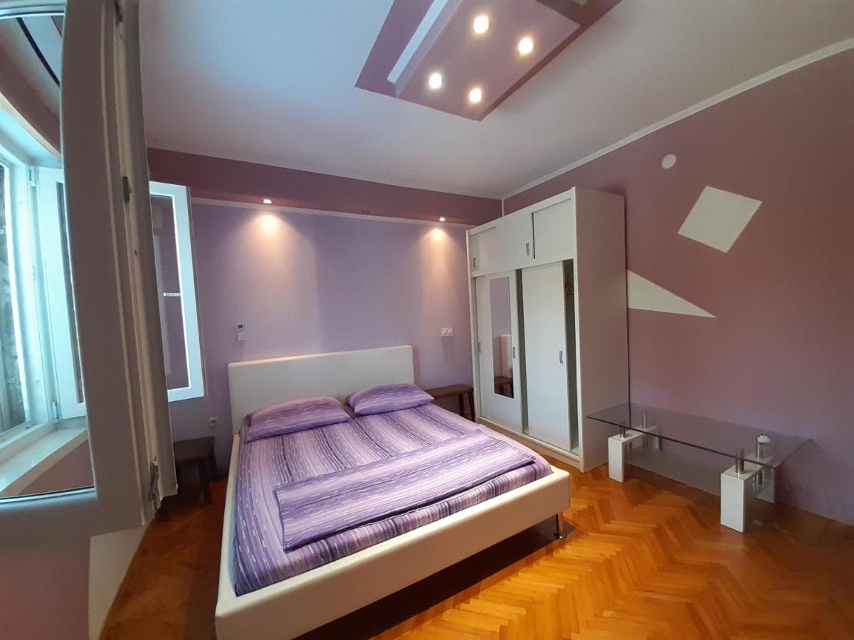 Apartments Cebalo - Ekonomija กอร์จูลา ภายนอก รูปภาพ