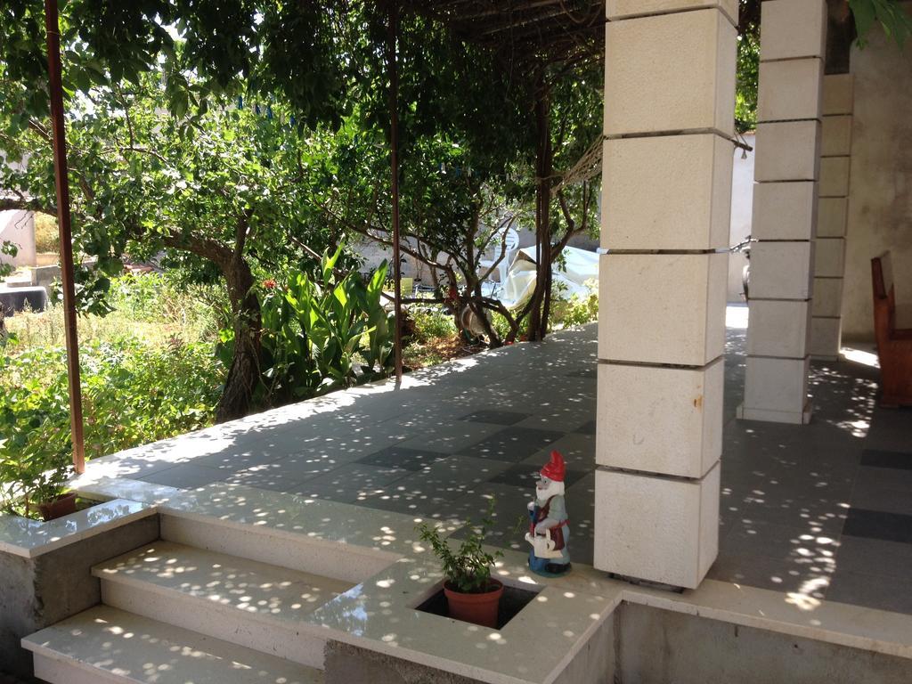 Apartments Cebalo - Ekonomija กอร์จูลา ห้อง รูปภาพ