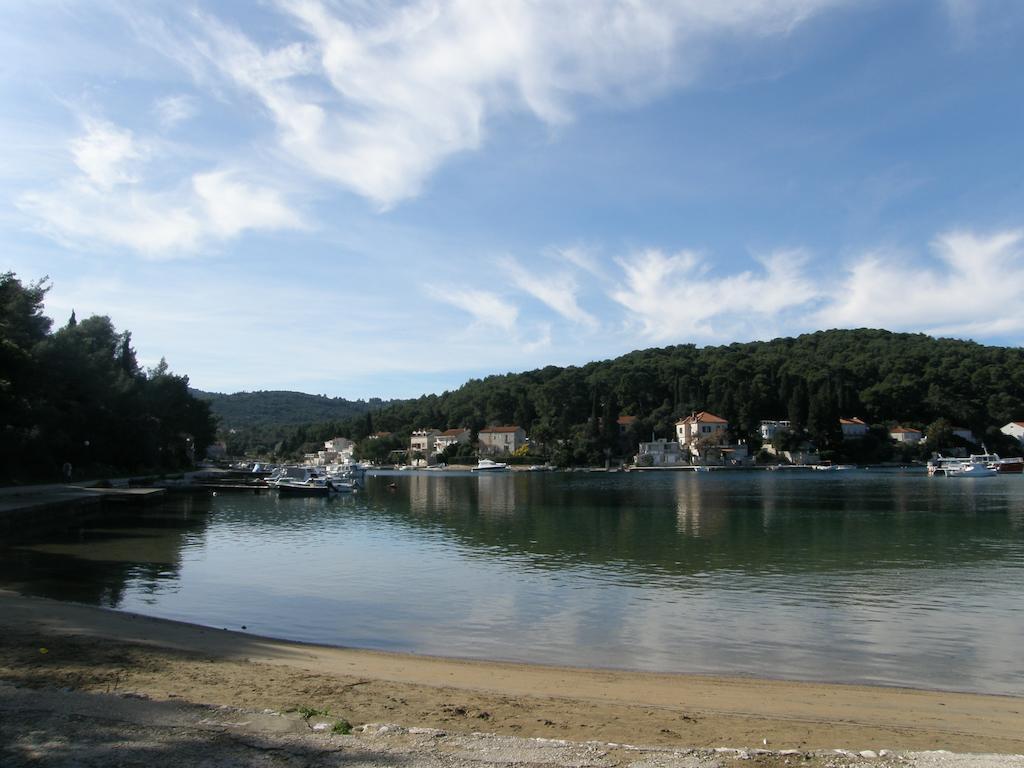 Apartments Cebalo - Ekonomija กอร์จูลา ภายนอก รูปภาพ